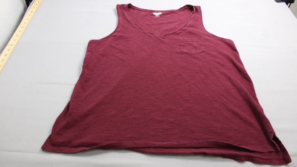 Old Navy Womens Tank Top Everywear L Maroon V-Neck Sleeveless Side Slits